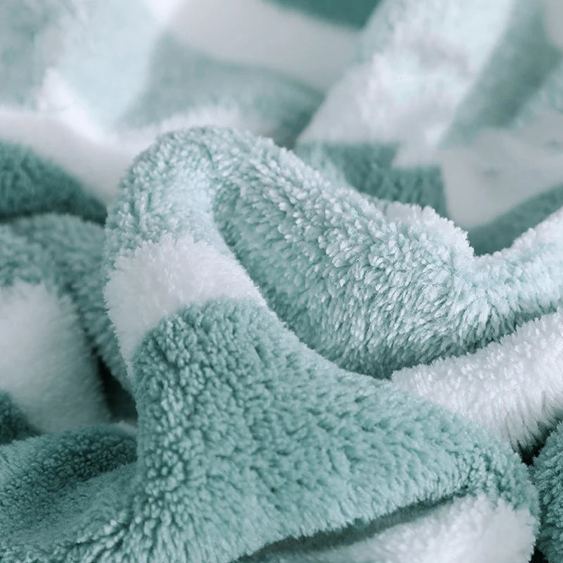 Premium Thickened Absorbent Bath Towel - Soft & Luxurious