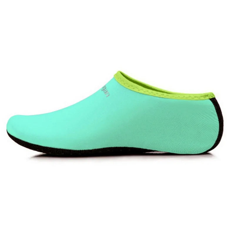 MOONBIFFY Quick-Dry Water Shoes - Unisex Aqua Socks for Swimming, Diving & Beach
